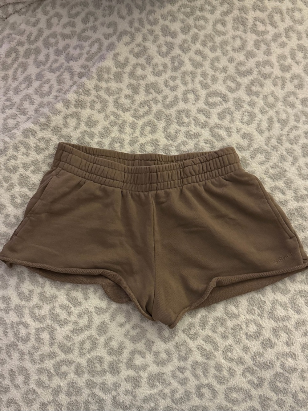 Garage Brown Elastic-Waist Shorts XS